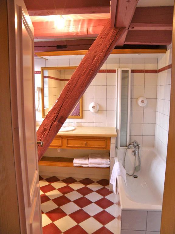 Caveau De L'Ami Fritz Ribeauville  Bilik gambar